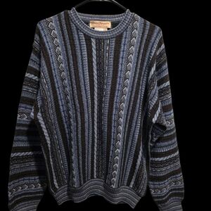 Norm Thompson Blue and Black Vintage Crewneck Sweater